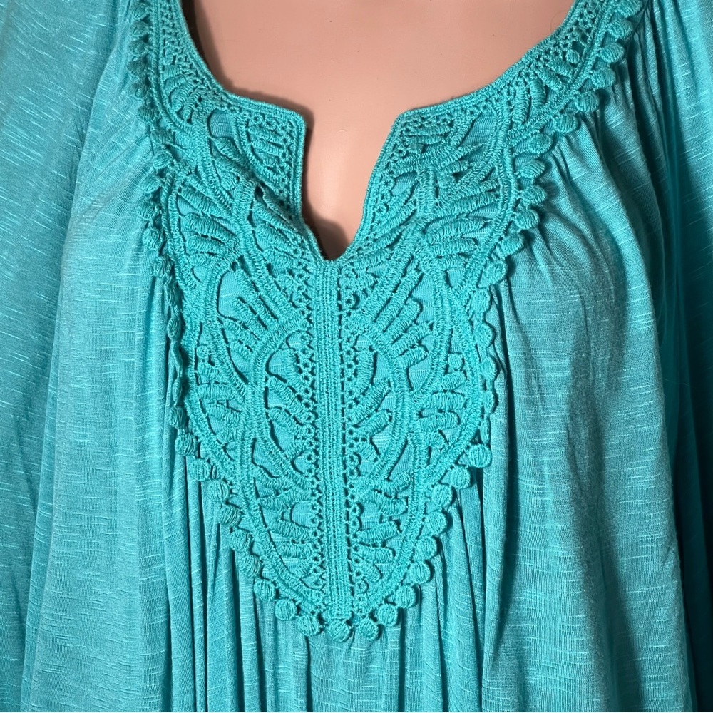 Apt 9 Green Womens Boho Shirt 2X Appliqué Around Neckline Elastic Sleeves Cute - Picture 3 of 6
